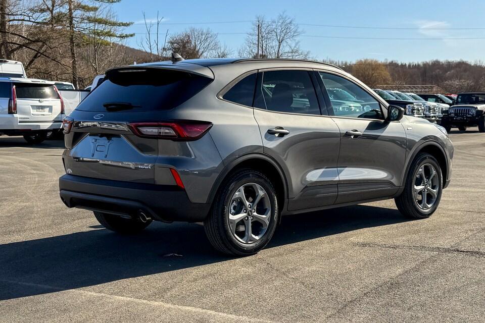 new 2025 Ford Escape car, priced at $33,367