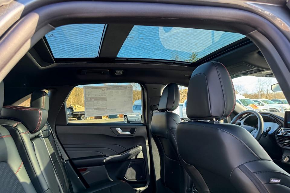 new 2025 Ford Escape car, priced at $33,367