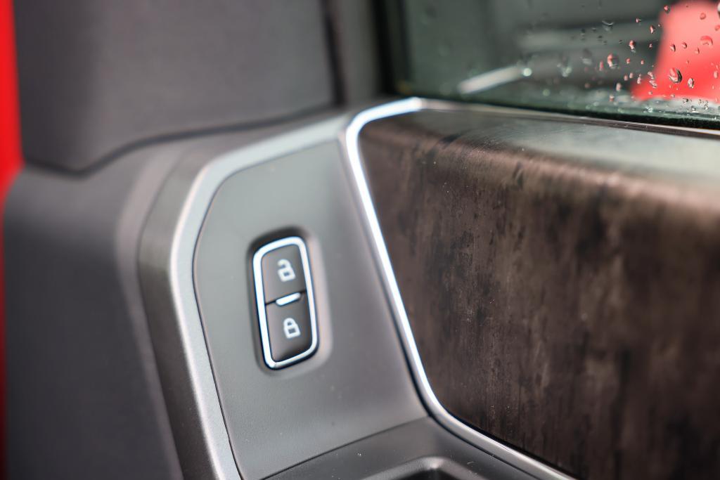new 2025 Ford F-350 car, priced at $74,730