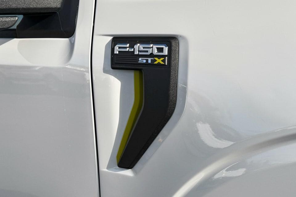 new 2025 Ford F-150 car, priced at $46,220