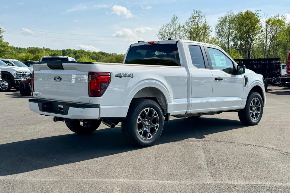 new 2025 Ford F-150 car, priced at $46,220