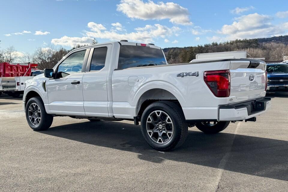 new 2025 Ford F-150 car, priced at $46,220