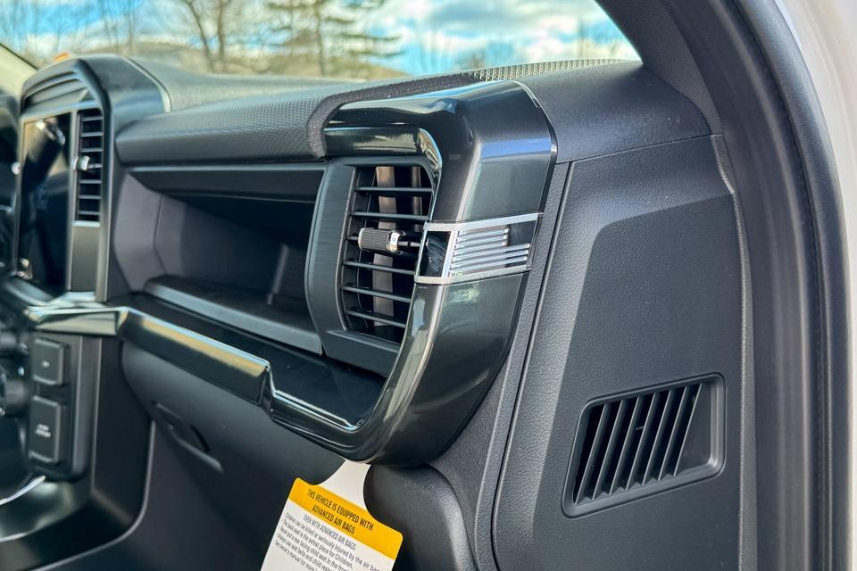 new 2025 Ford F-150 car, priced at $46,220