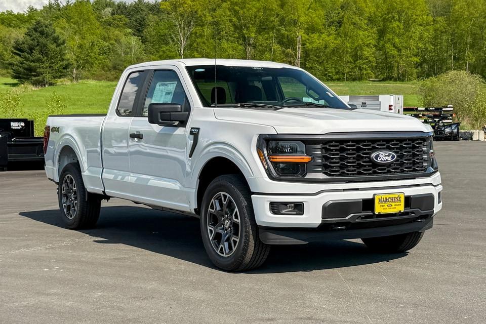 new 2025 Ford F-150 car, priced at $46,220