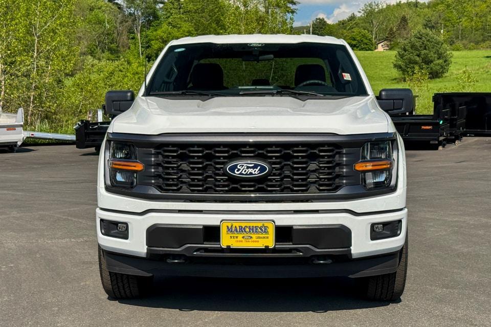 new 2025 Ford F-150 car, priced at $46,220
