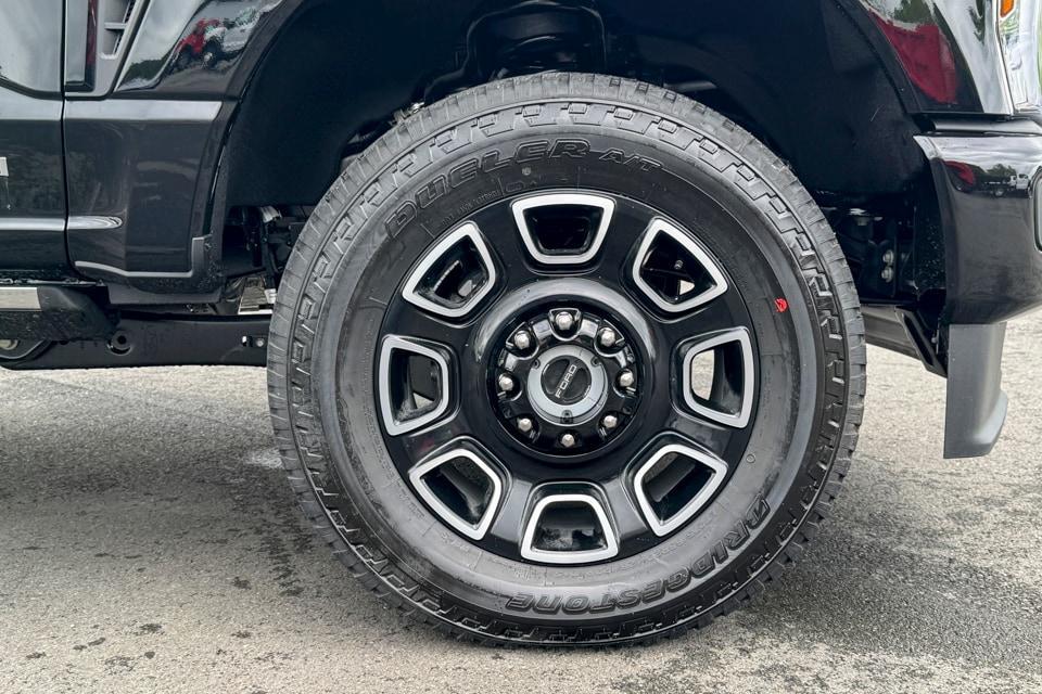 new 2025 Ford F-350 car, priced at $99,315