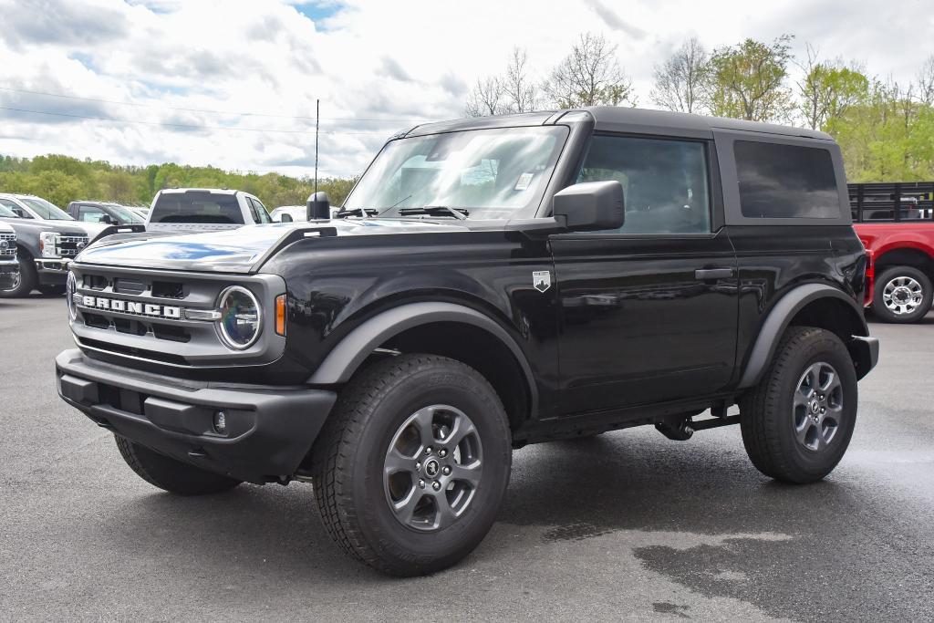 new 2024 Ford Bronco car, priced at $42,227