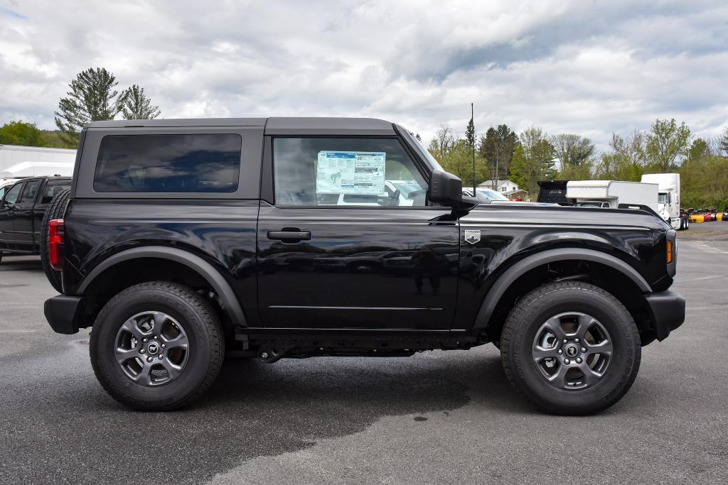new 2024 Ford Bronco car, priced at $42,227