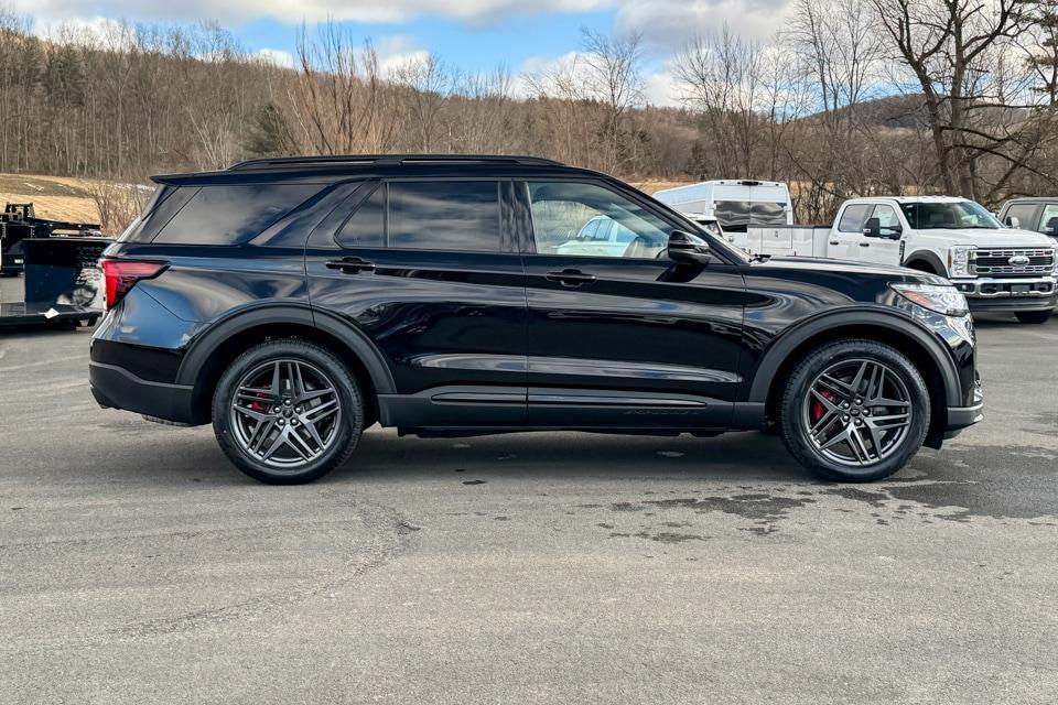 new 2025 Ford Explorer car, priced at $61,050