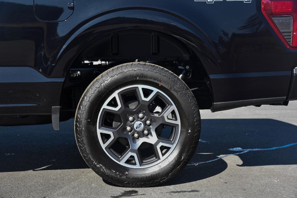 new 2025 Ford F-150 car, priced at $46,082