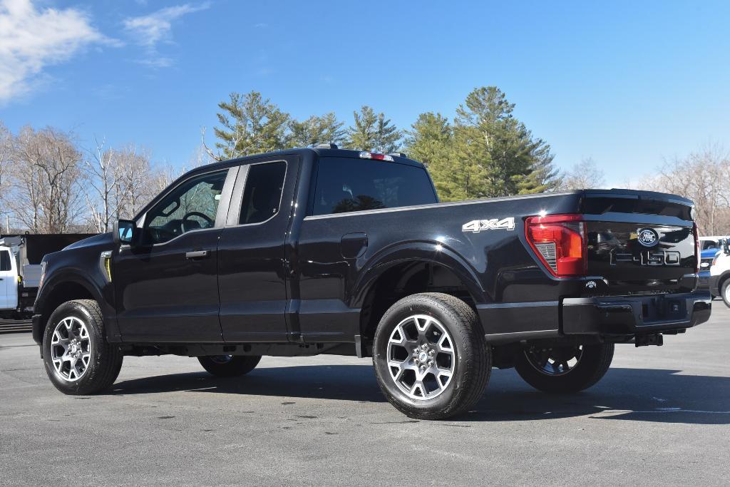 new 2025 Ford F-150 car, priced at $46,082