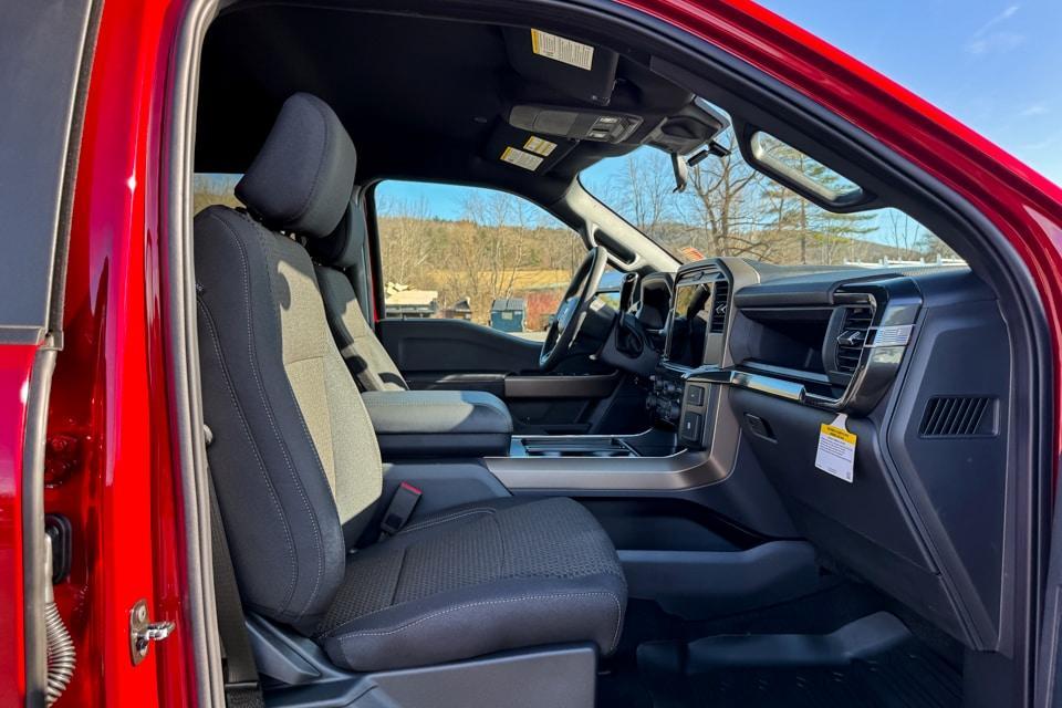 new 2025 Ford F-150 car, priced at $50,515