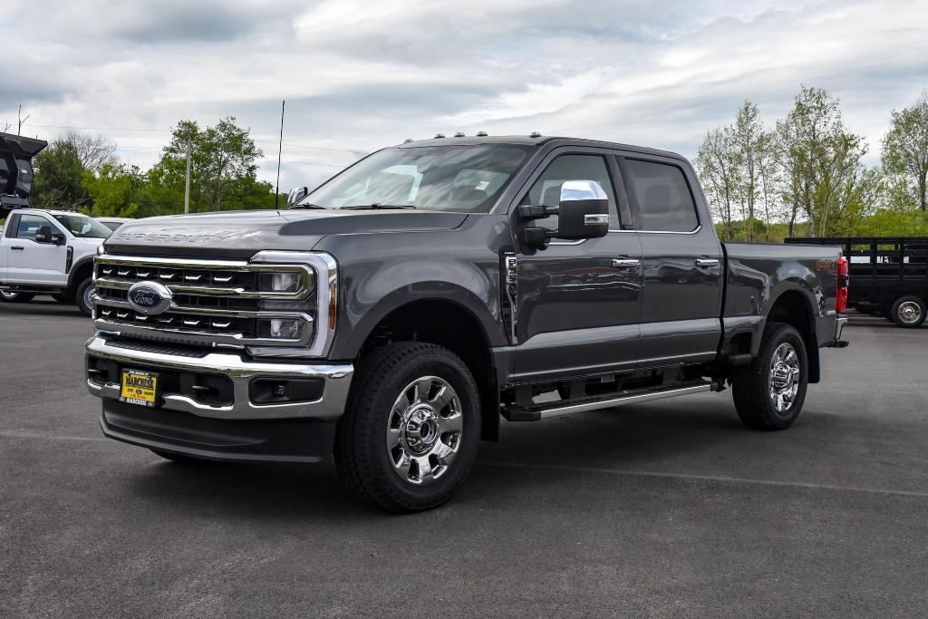 new 2025 Ford F-350 car, priced at $73,040