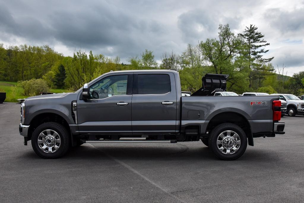 new 2025 Ford F-350 car, priced at $73,040