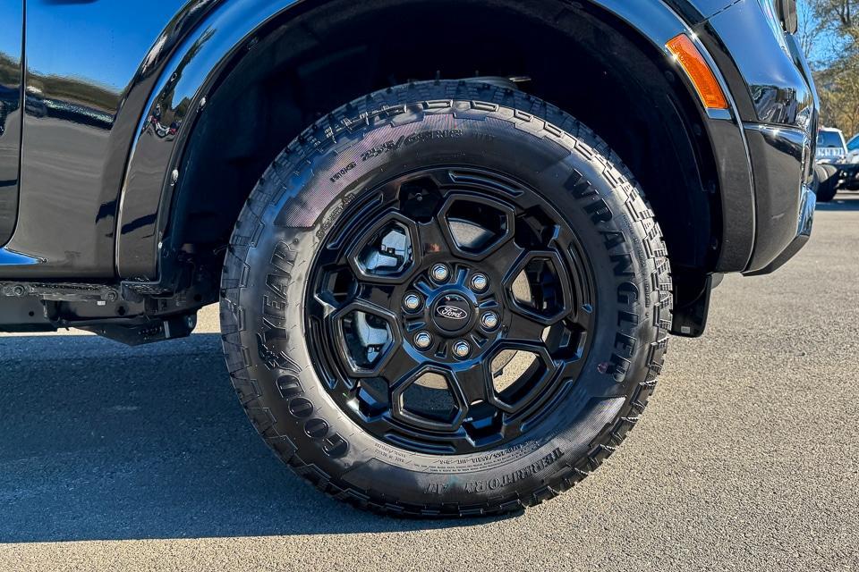 new 2025 Ford Ranger car, priced at $46,740