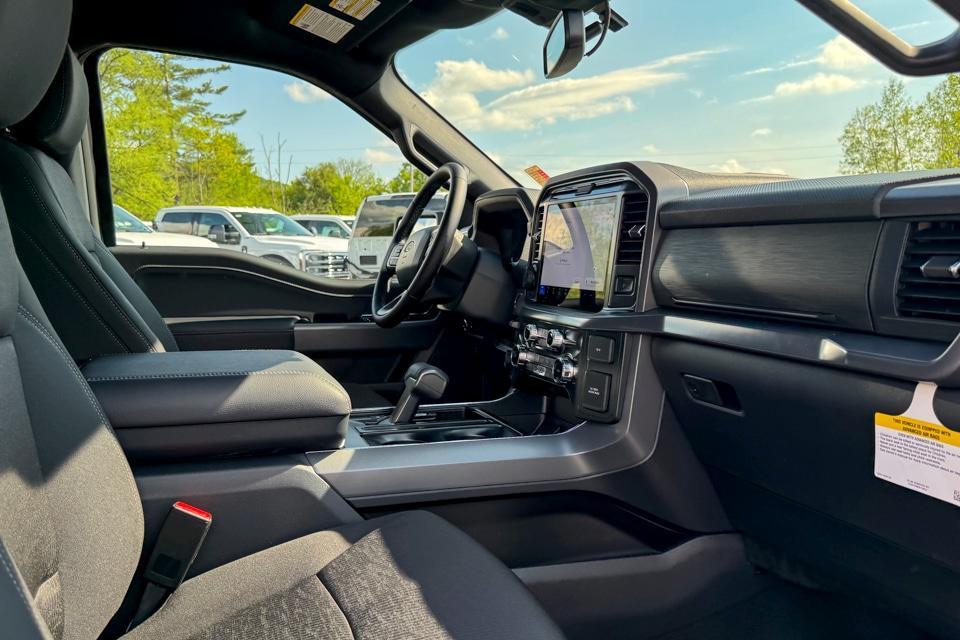 new 2025 Ford F-150 car, priced at $57,224