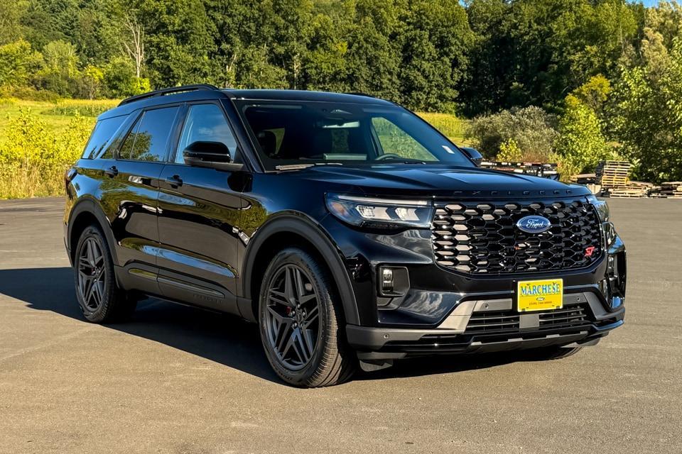 new 2025 Ford Explorer car, priced at $62,115