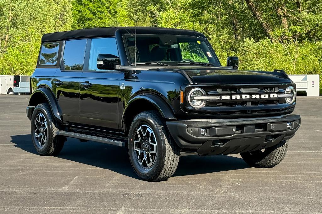 new 2024 Ford Bronco car, priced at $52,515