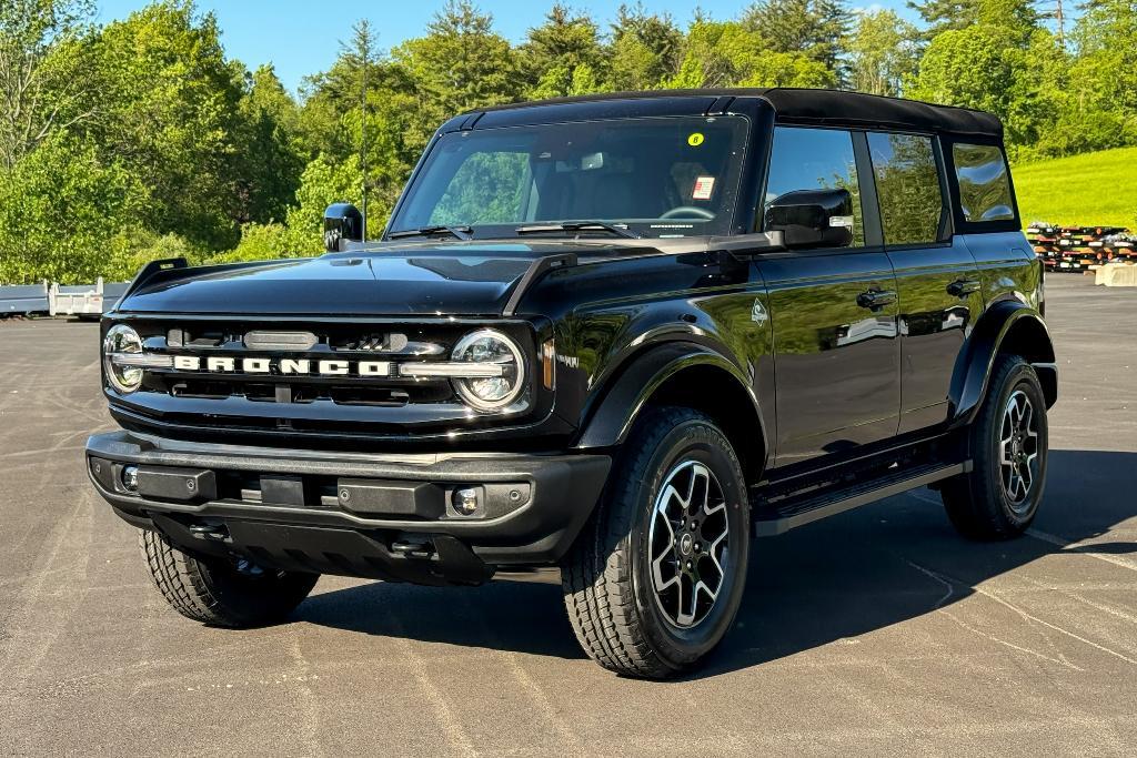 new 2024 Ford Bronco car, priced at $52,515