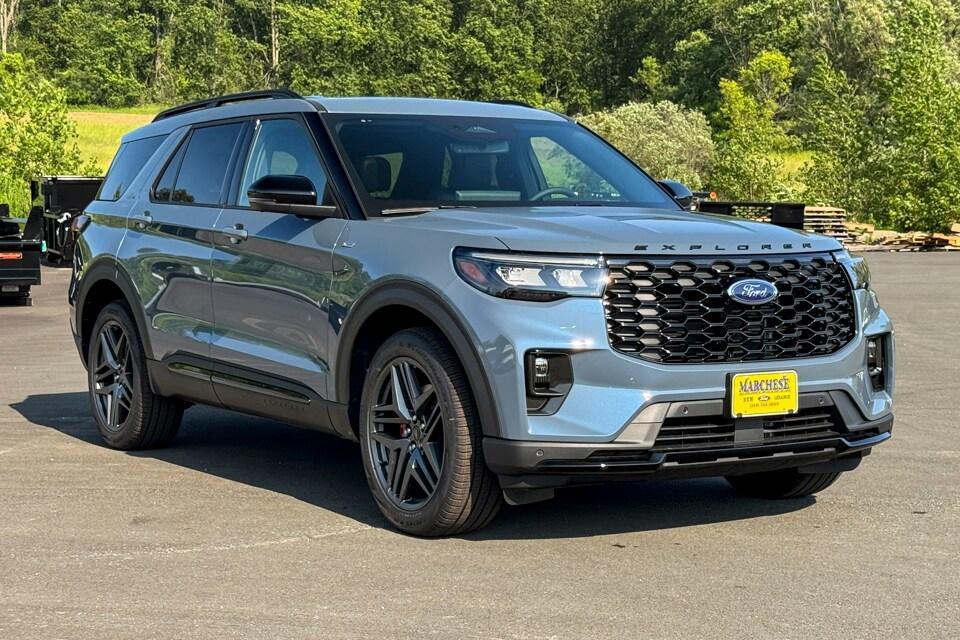 new 2025 Ford Explorer car, priced at $53,335