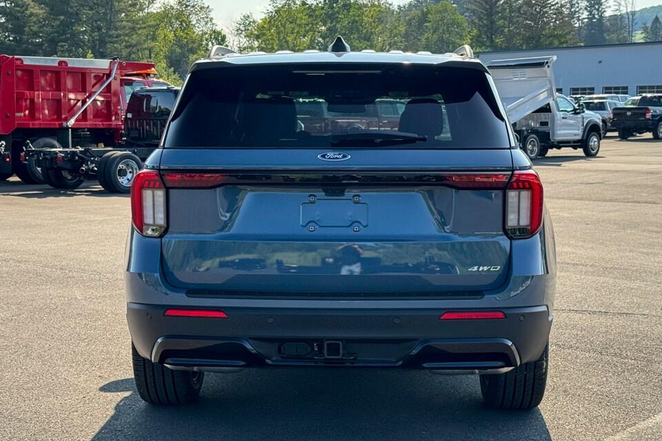 new 2025 Ford Explorer car, priced at $53,335