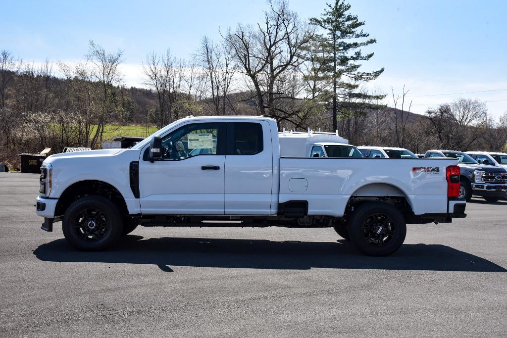 new 2025 Ford F-350 car, priced at $62,375