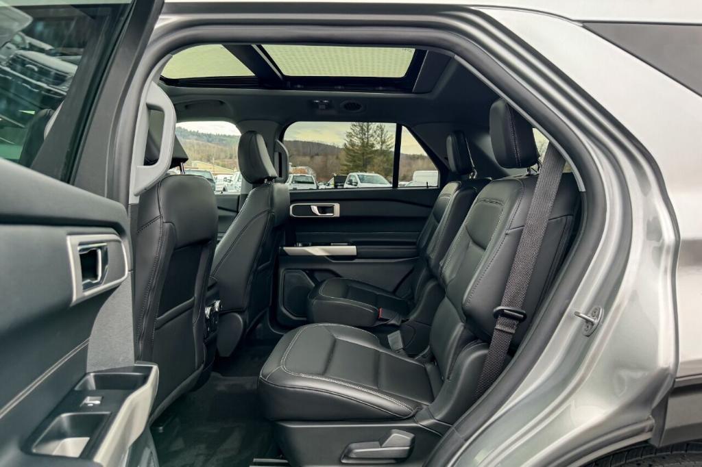 used 2021 Ford Explorer car, priced at $34,900