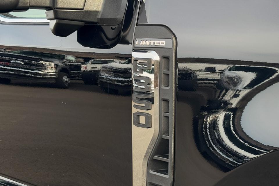 new 2024 Ford F-350 car, priced at $102,915