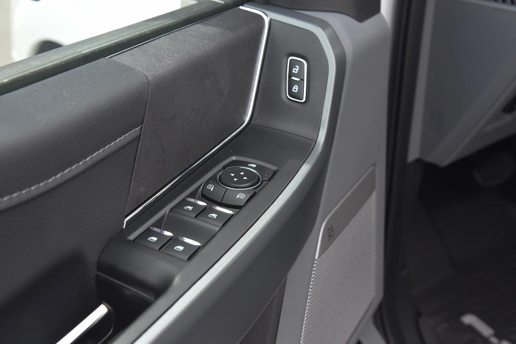 new 2024 Ford F-150 car, priced at $60,488