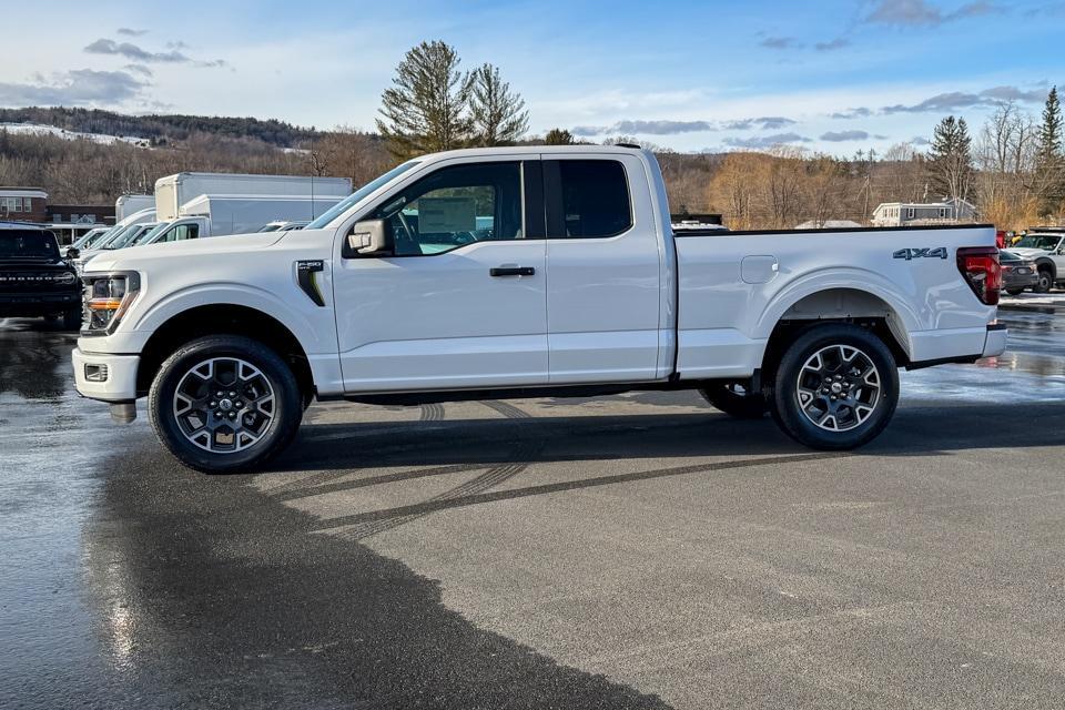 new 2025 Ford F-150 car, priced at $45,904