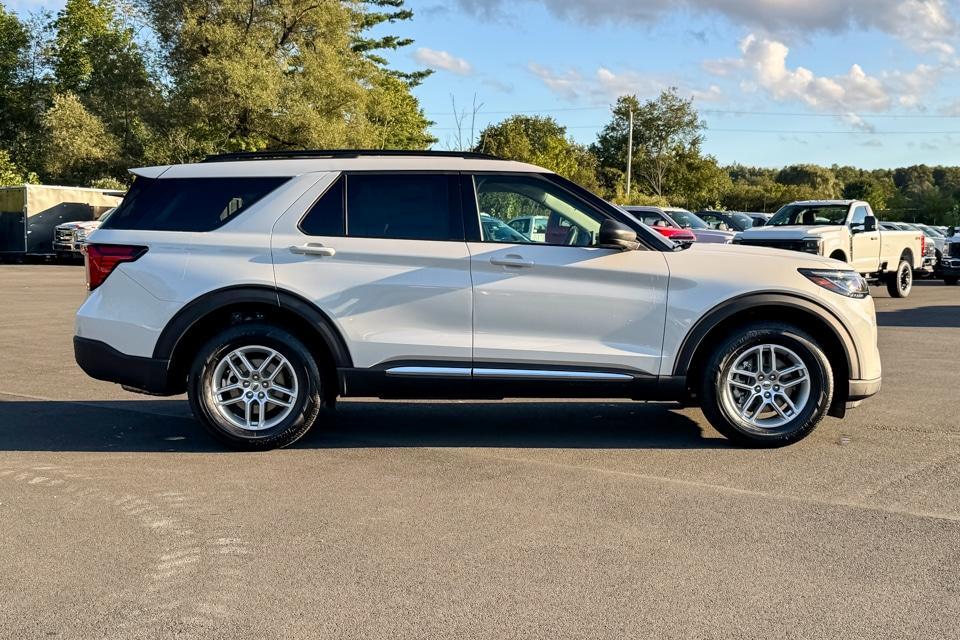 new 2025 Ford Explorer car, priced at $45,140