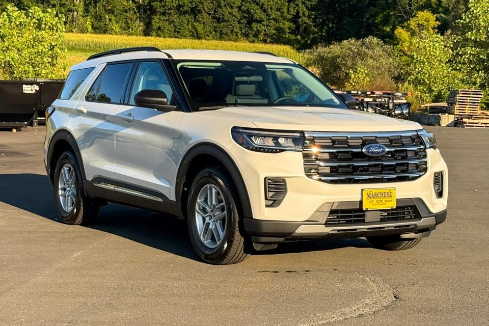 new 2025 Ford Explorer car, priced at $45,140
