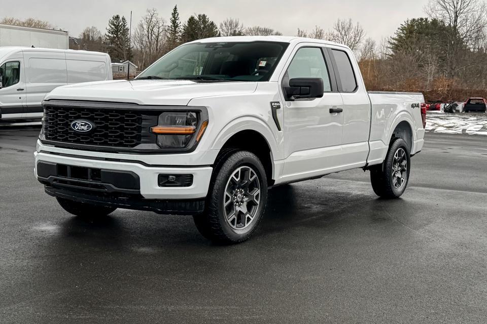 new 2024 Ford F-150 car, priced at $50,370