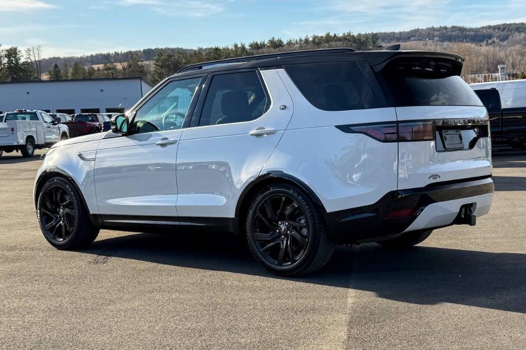 used 2023 Land Rover Discovery car, priced at $57,900