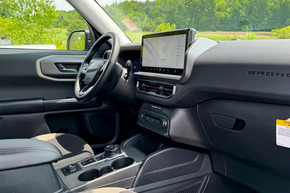 new 2025 Ford Bronco Sport car, priced at $32,770