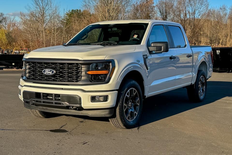 new 2024 Ford F-150 car, priced at $52,685