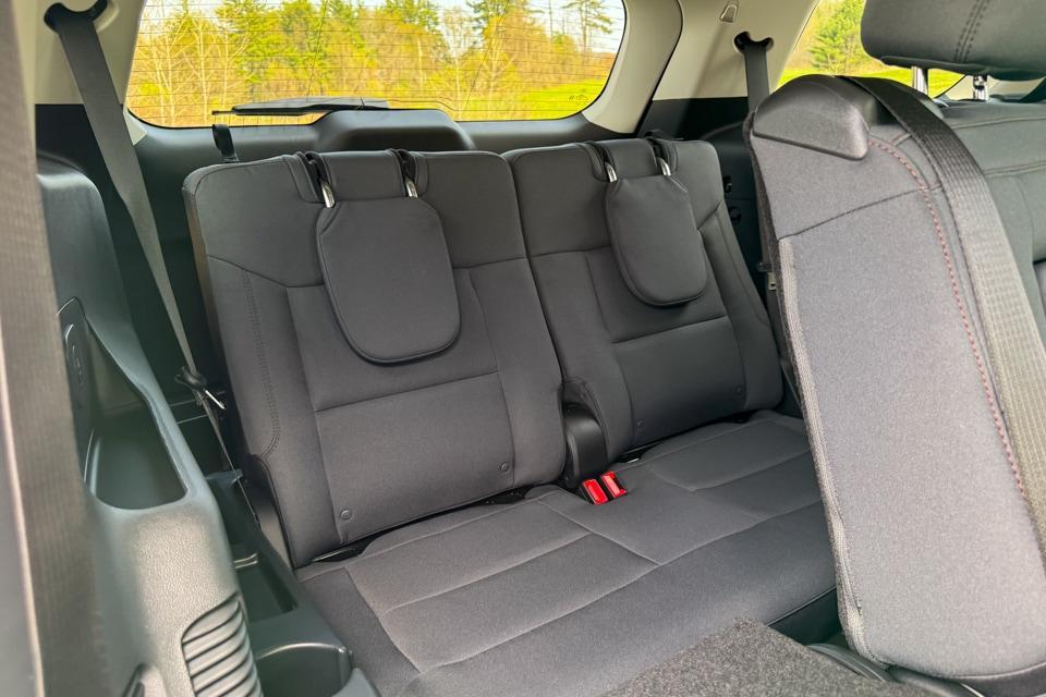 new 2025 Ford Explorer car, priced at $41,150