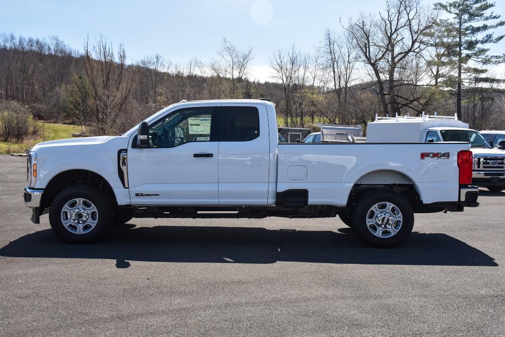 new 2025 Ford F-350 car, priced at $71,425