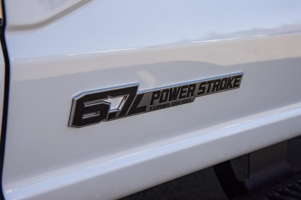 new 2025 Ford F-350 car, priced at $71,425