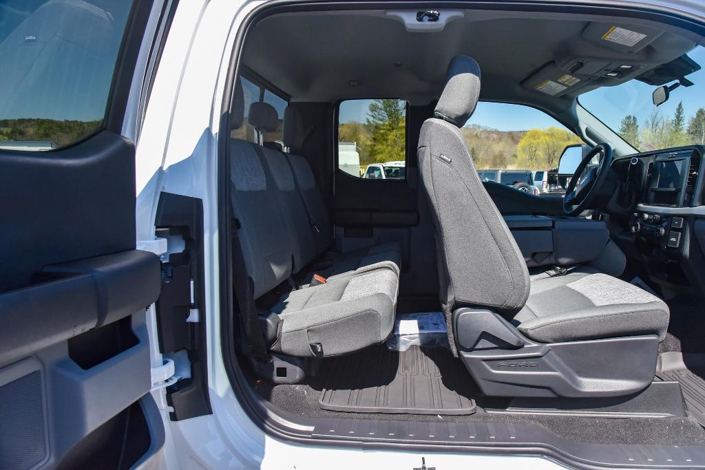 new 2025 Ford F-350 car, priced at $71,425