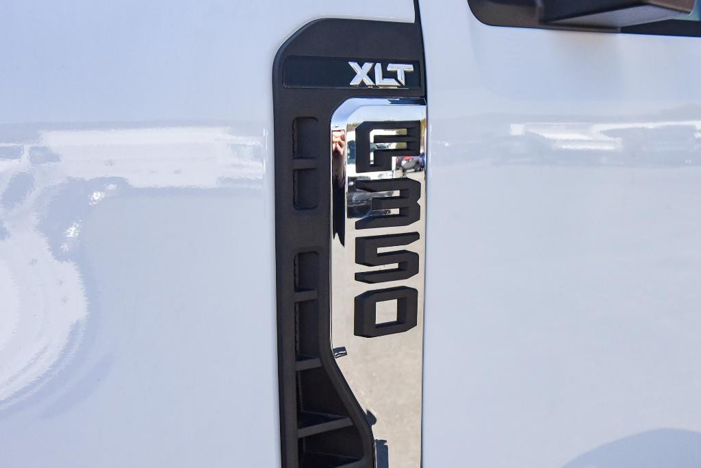 new 2025 Ford F-350 car, priced at $71,425
