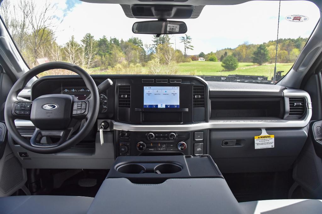new 2024 Ford F-250 car, priced at $52,805