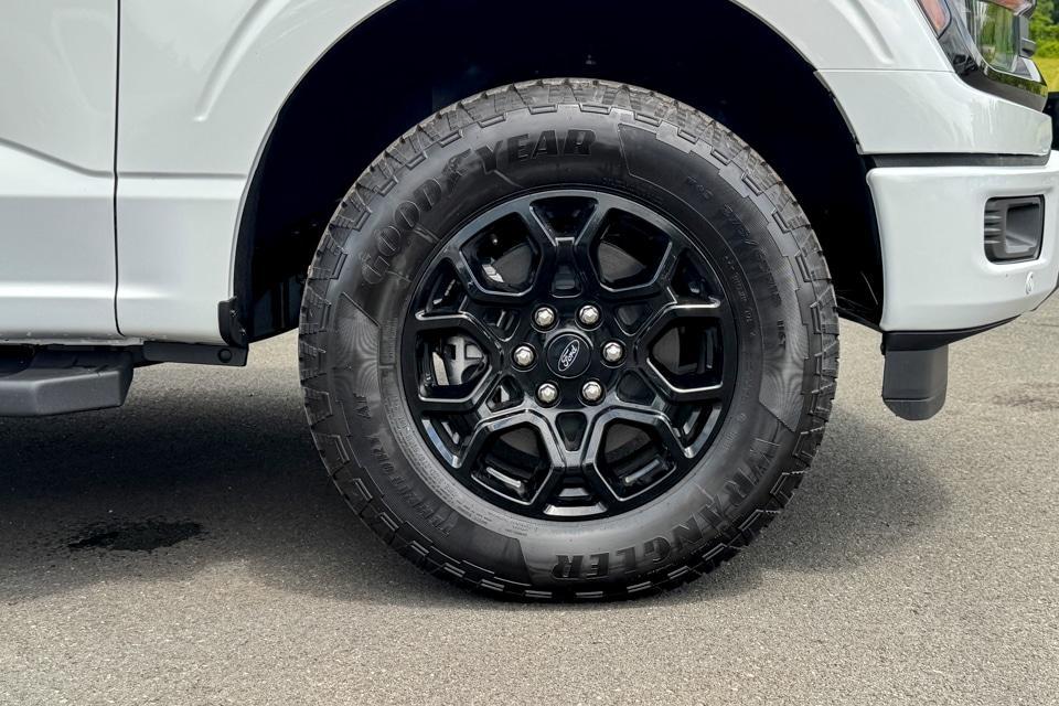 new 2025 Ford F-150 car, priced at $62,710