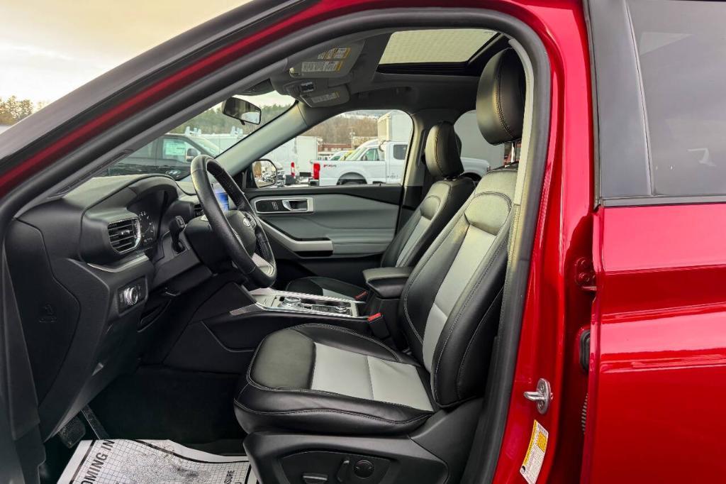 used 2022 Ford Explorer car, priced at $34,900