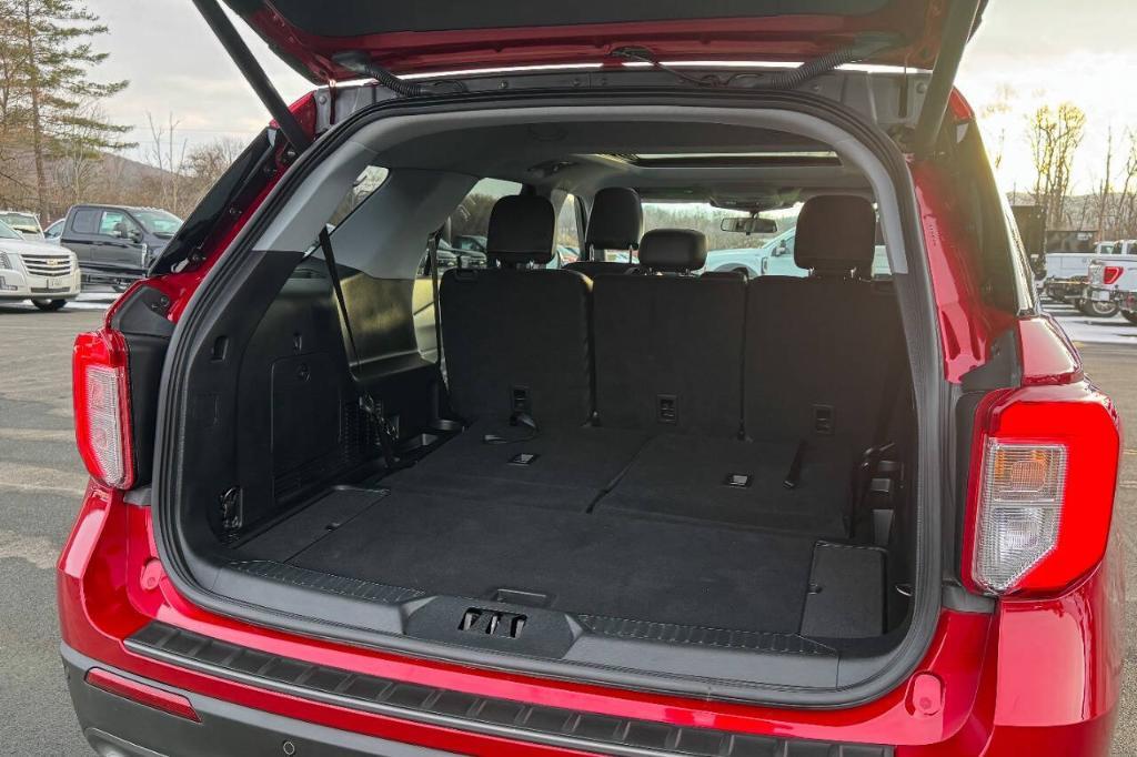 used 2022 Ford Explorer car, priced at $34,900