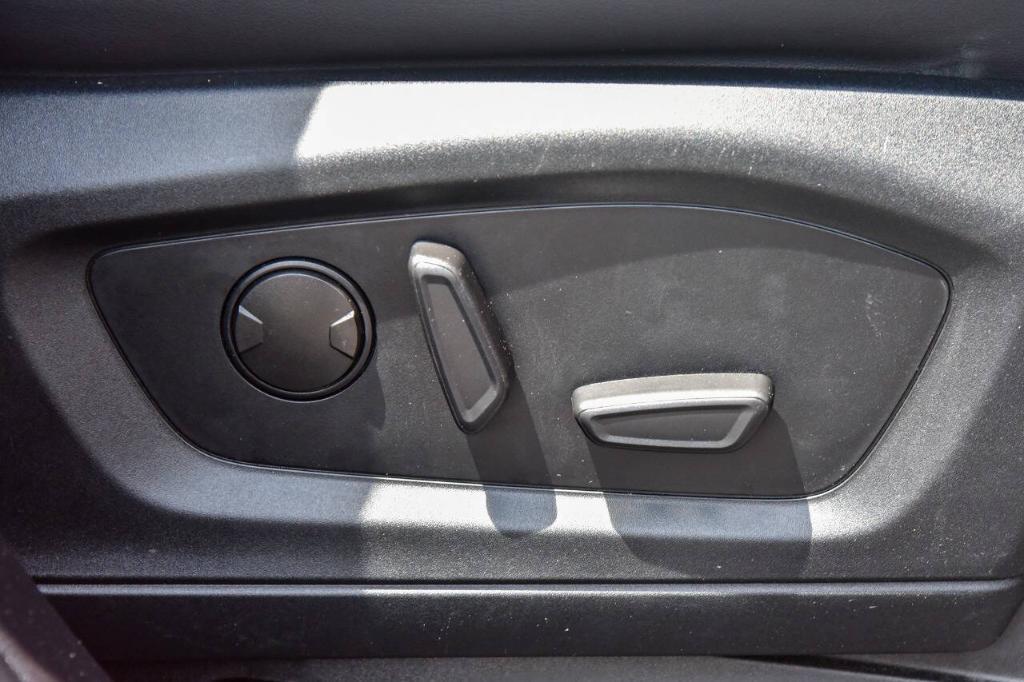 used 2022 Ford Explorer car, priced at $34,900