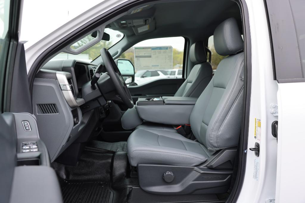 new 2025 Ford F-350 car, priced at $59,655