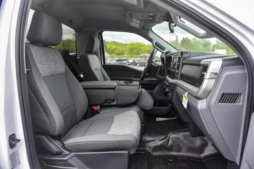 new 2024 Ford F-350 car, priced at $62,202