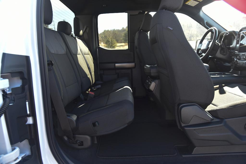 new 2025 Ford F-150 car, priced at $46,368