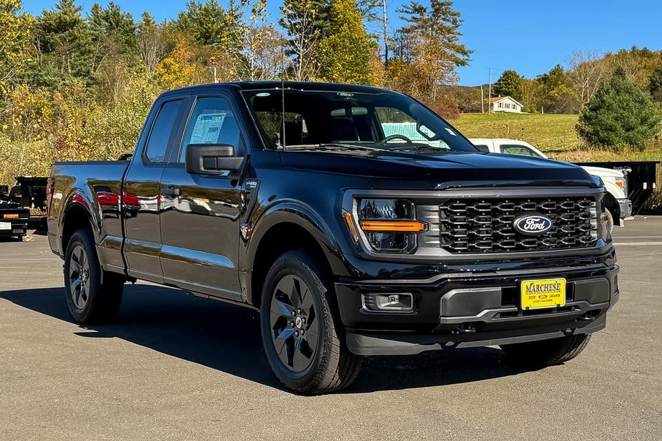 new 2025 Ford F-150 car, priced at $50,690